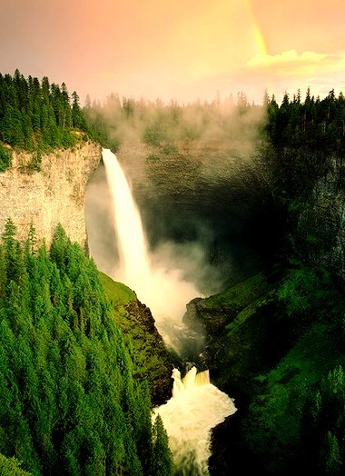 Helmcken Falls, British Columbia, Canada 