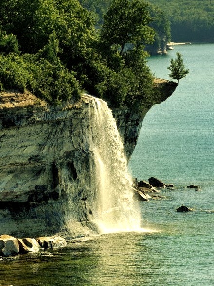 Spray Falls, Pictured Rocks, Michigan